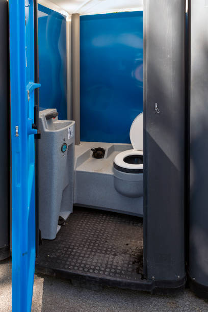 Best Portable restroom trailer rental  in Tolar, TX